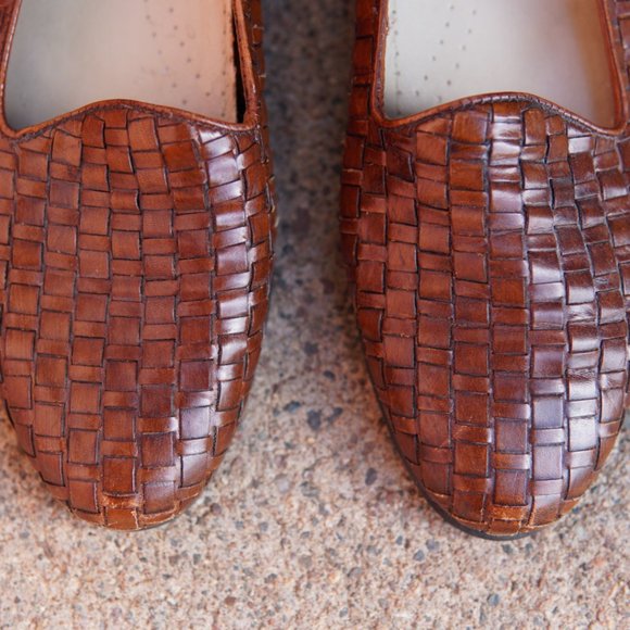 Trotters Liz Woven Leather Flat - Picture 2 of 6